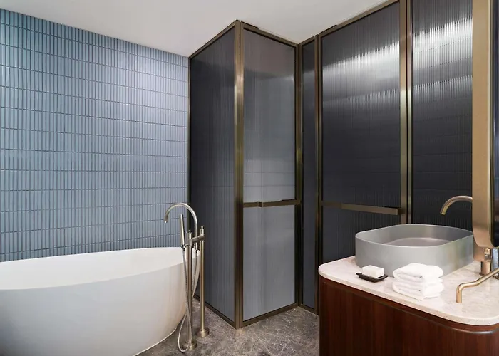 Mondrian Itaewon Hotel 5*